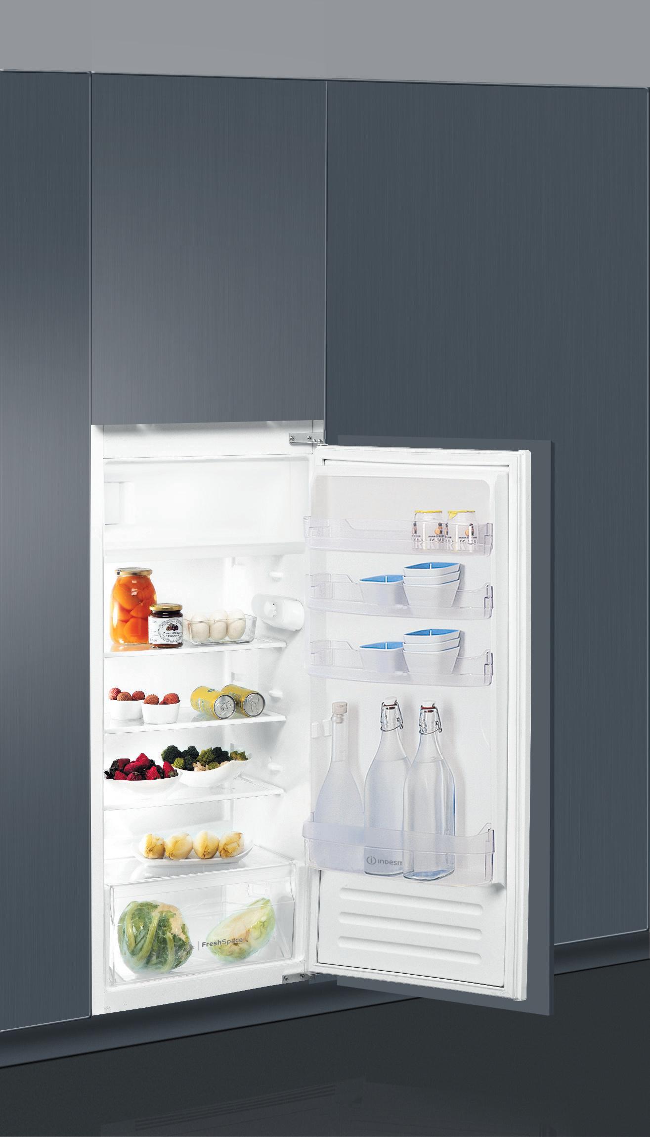 Réfrigérateur encastrable Indesit : Couleur inox - SZ 12 A2D/I