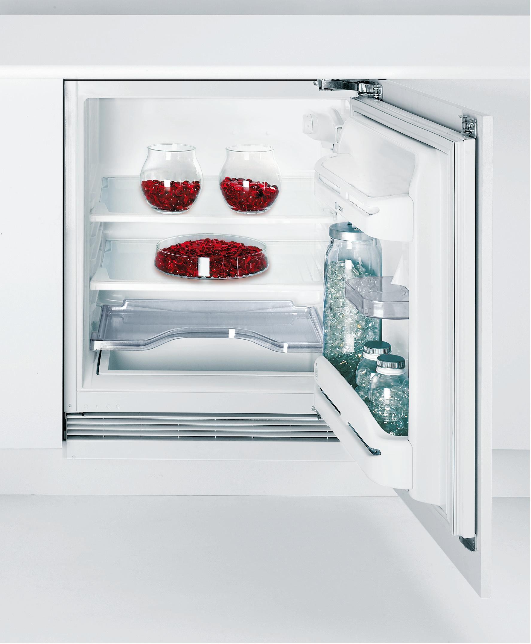 Indesit Refrigerador Encastre IN TS 1612 1 Acero Frontal open