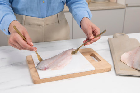 Trenzas de lubina con nueces y salsa de mango - step4