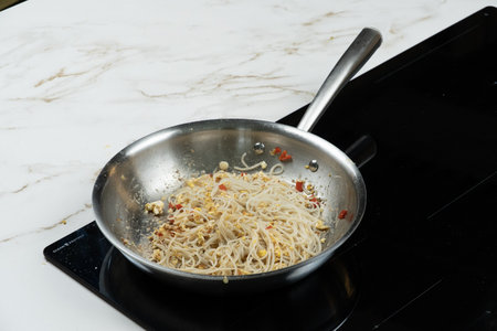 Pad thaï aux scampis - step10