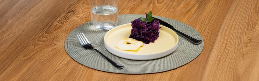 Rodekool met appels main image