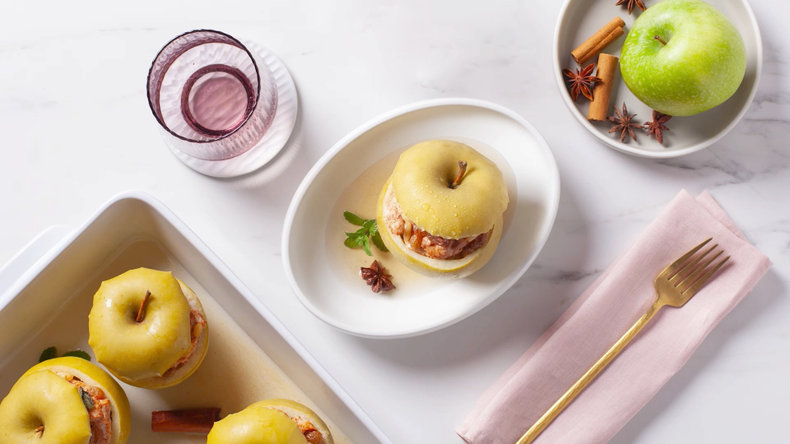 Gröna äpplen fyllda med Masala kyckling - video cover