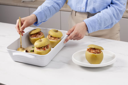 Gröna äpplen fyllda med Masala kyckling - step9