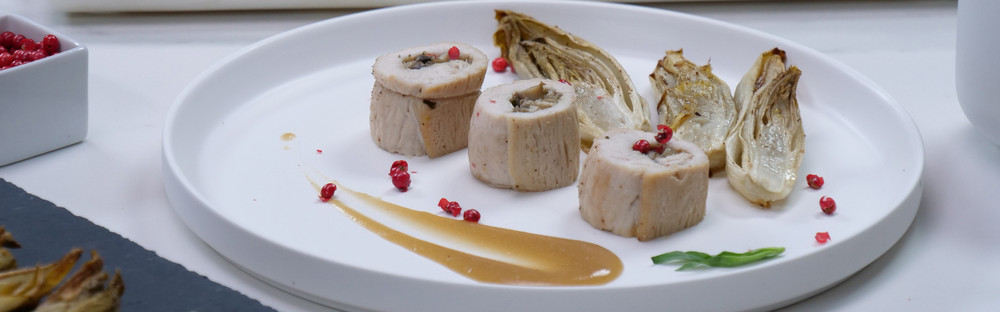 Kalkoenrolletjes met paddenstoelen en witloof main image