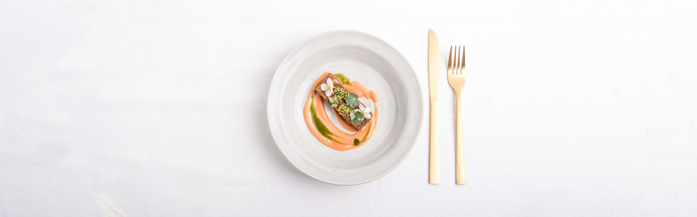 Aubergines panées à la méditerranéenne main image