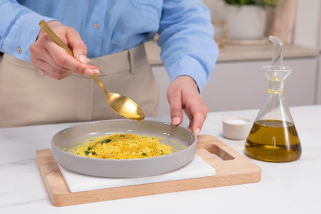 Trenzas de lubina con nueces y salsa de mango - step2