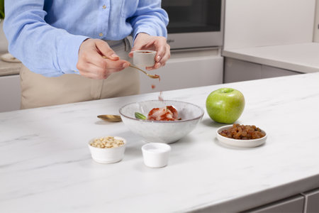 Gröna äpplen fyllda med Masala kyckling - step2