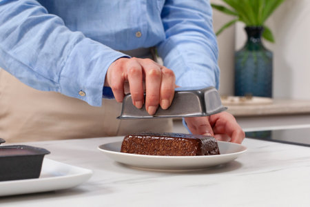 Kávovo-čokoládový pudink připravený na indukční varné desce Whirlpool - step9b