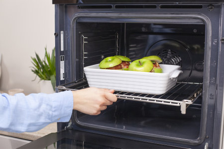 Gröna äpplen fyllda med Masala kyckling - step7