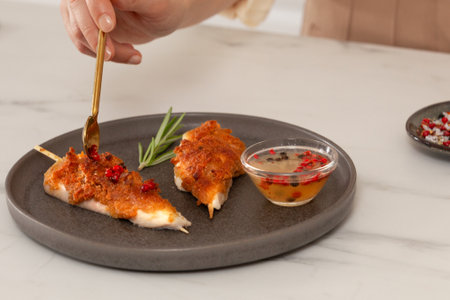 Panerad kycklingsatay med glutenfritt mandelmjöl - step12