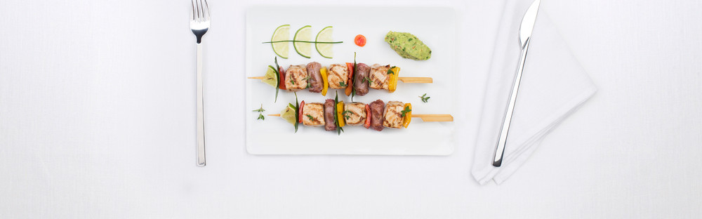 Vleesbrochettes met guacamole main image