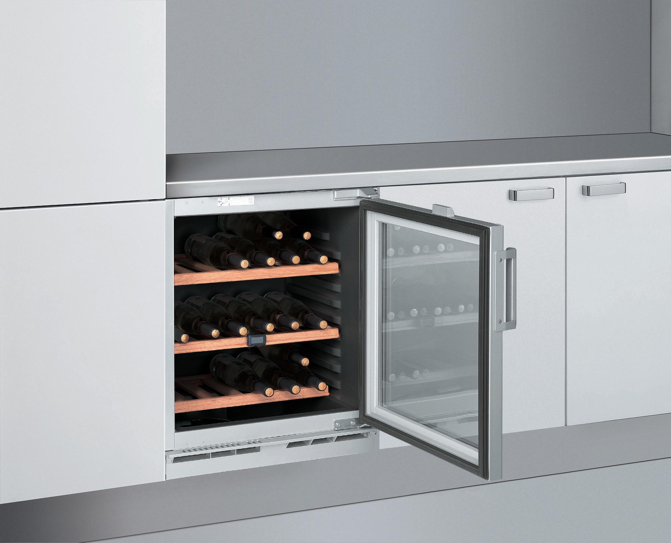 Indbygget Whirlpool-vinkøleskab - ARZ000W