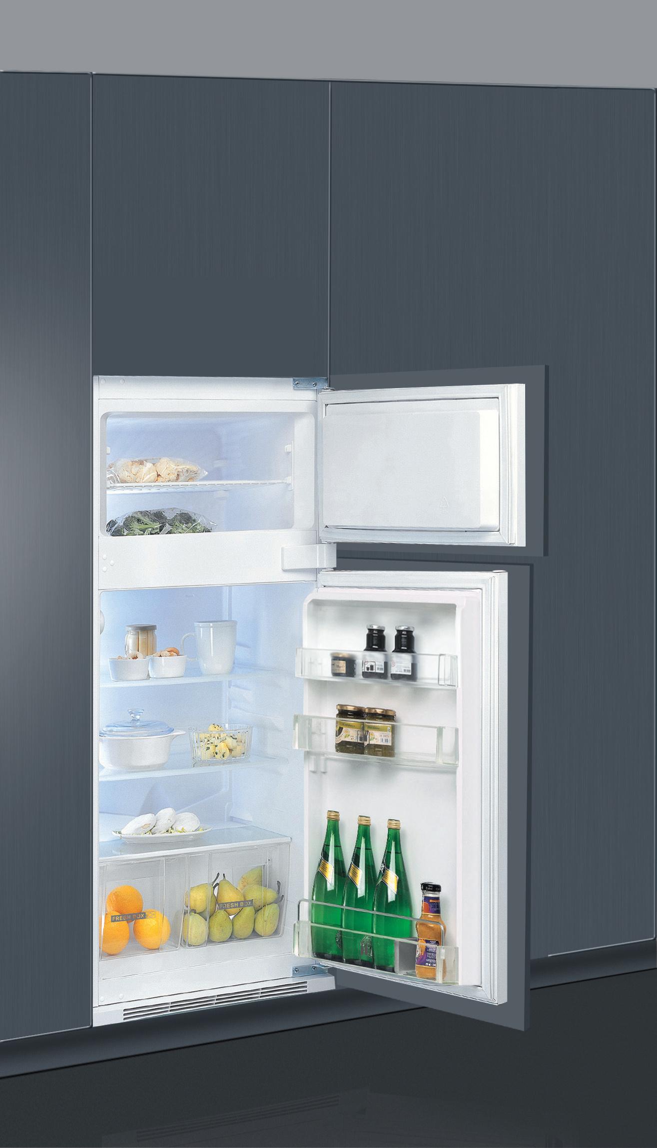 Whirlpool Kombinerat kylskåp/frys Inbyggda ART 3751 White 2 doors Perspective open