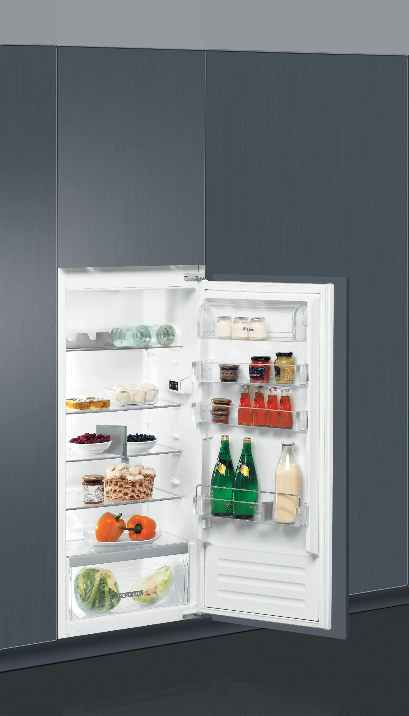 Whirlpool Refrigerator Vgradni ARG 8511 Inox Perspective open