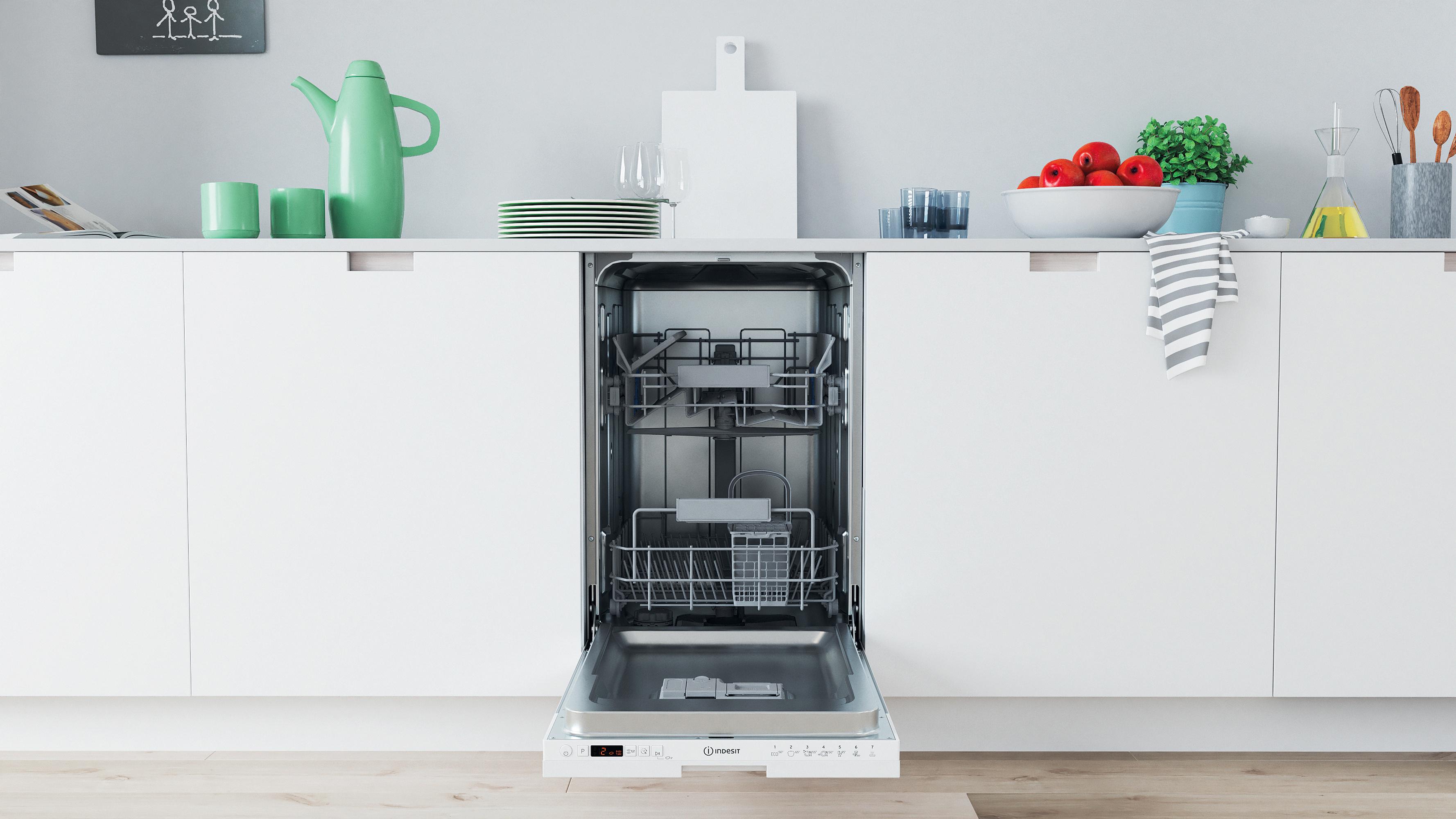 Indesit Посудомоечная машина Встроенная DSIC 3M19 Full-integrated A+ Lifestyle frontal open