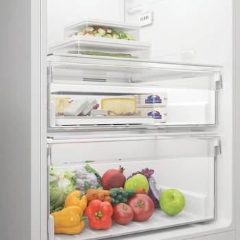 Indesit Refrigerador Libre instalación MLINS 1411 W4E White - ARC P1 Lifestyle detail