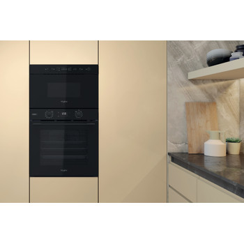 Whirlpool Microunde Încorporabil MBNA920B Negru Electronic 22 Funcţie MW şi grill 750 Lifestyle frontal