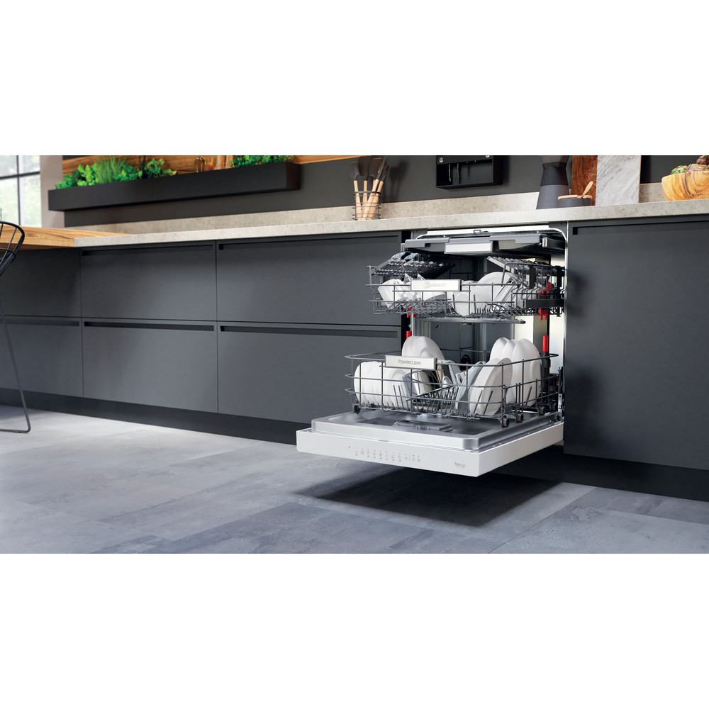 Bauknecht Opvaskemaskine Indbygget BUO 3O41 PLT Underbygget C Lifestyle perspective open
