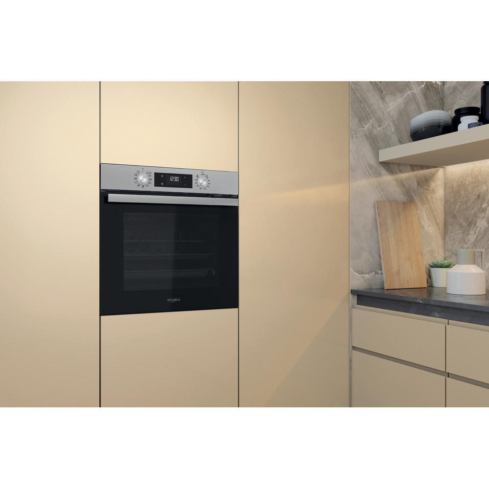 Whirlpool Ugn Inbyggda OMR58HU1X Elektrisk A+ Lifestyle perspective