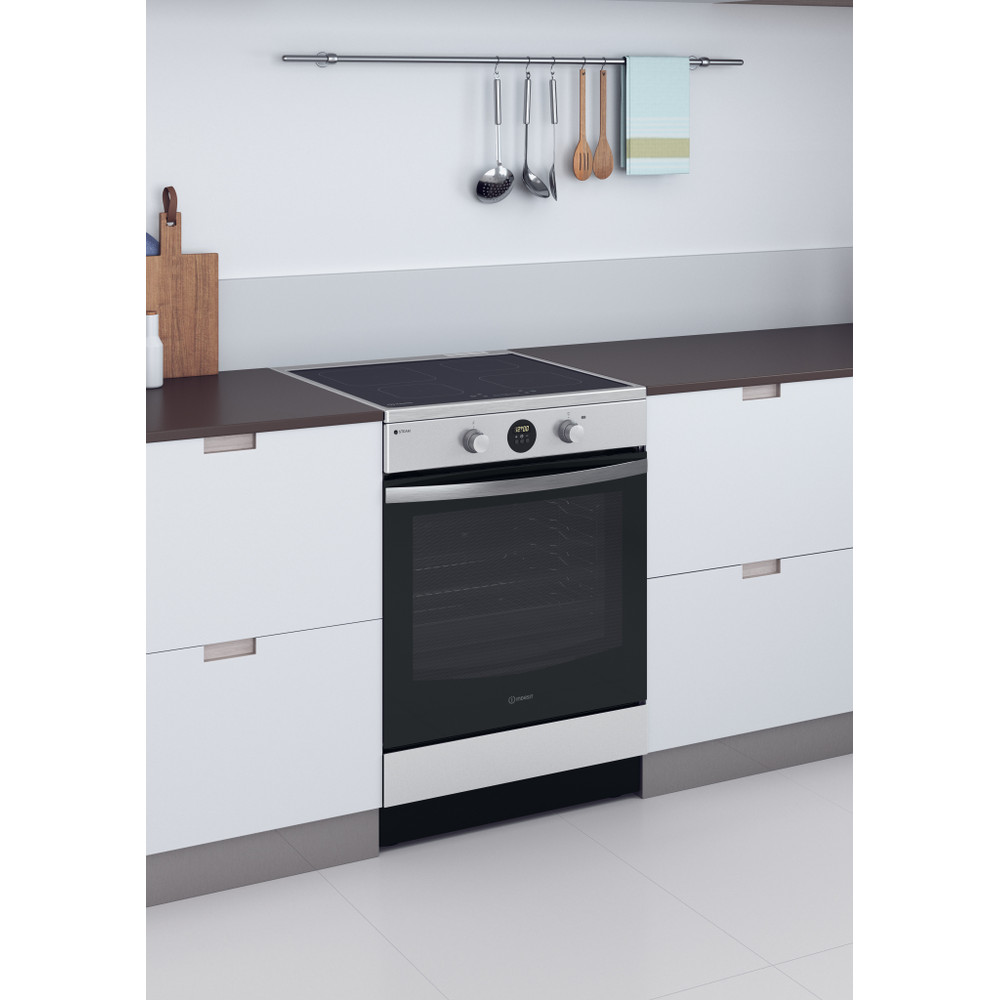 Indesit Cucina con forno a doppia cavità IS67IQ8CCX/FR Inox Elettrico Lifestyle perspective