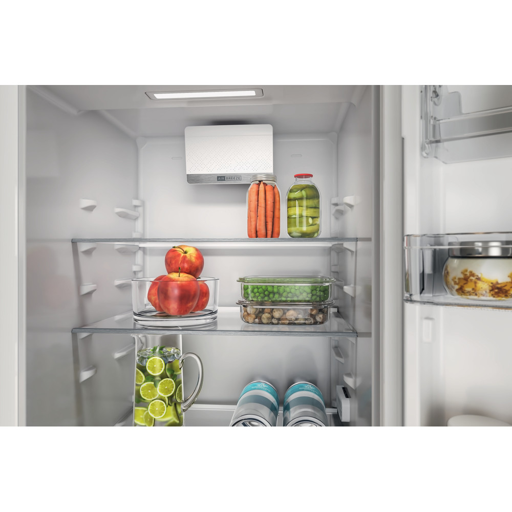 Whirlpool Combinación de frigorífico / congelador Encastre WHC20D013D1 Blanco 2 doors Lifestyle detail