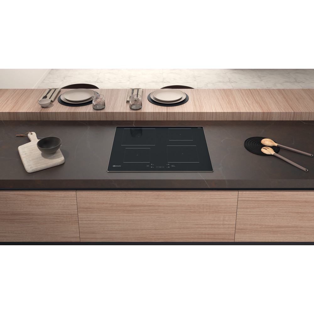 Bauknecht Kochfelder BQ 5160S AL Schwarz Induction vitroceramic Lifestyle frontal top down
