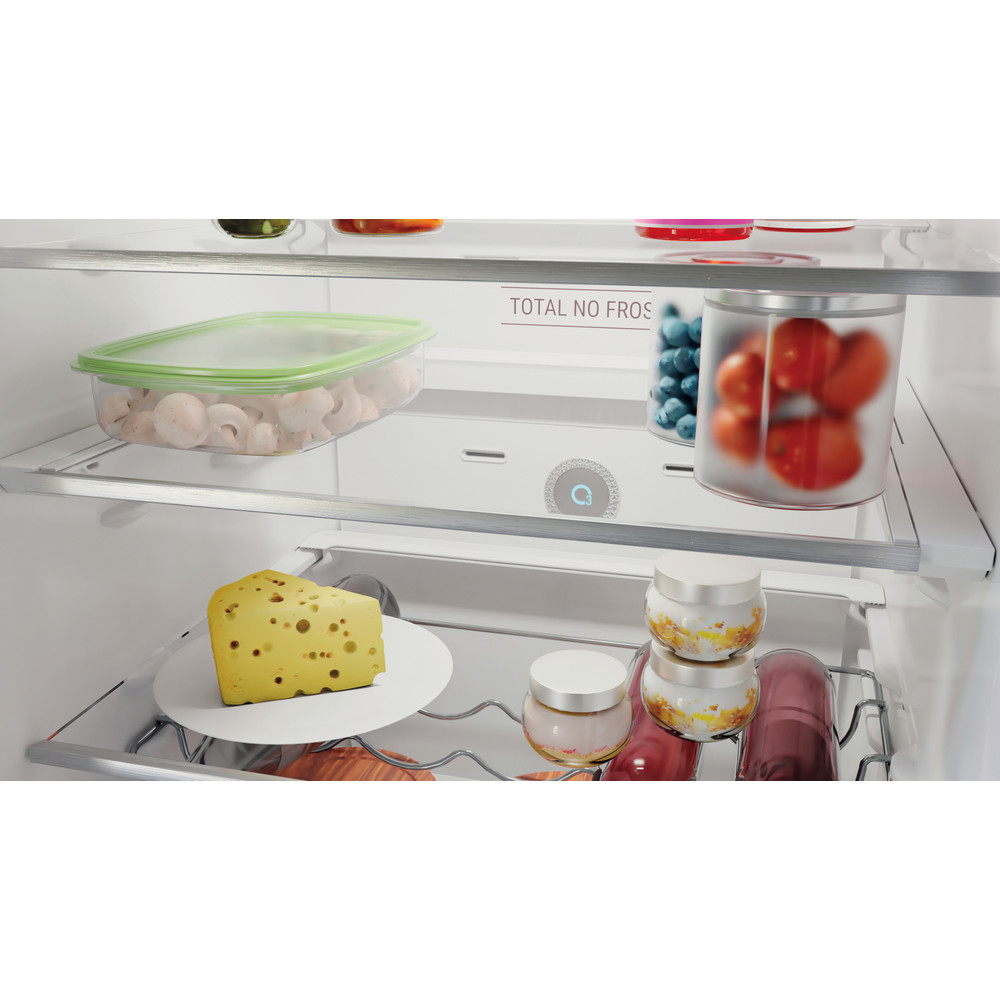 Hotpoint_Ariston Combinados Libre instalación HAFC9 TT43SK O3 Negro plateado 2 doors Lifestyle detail