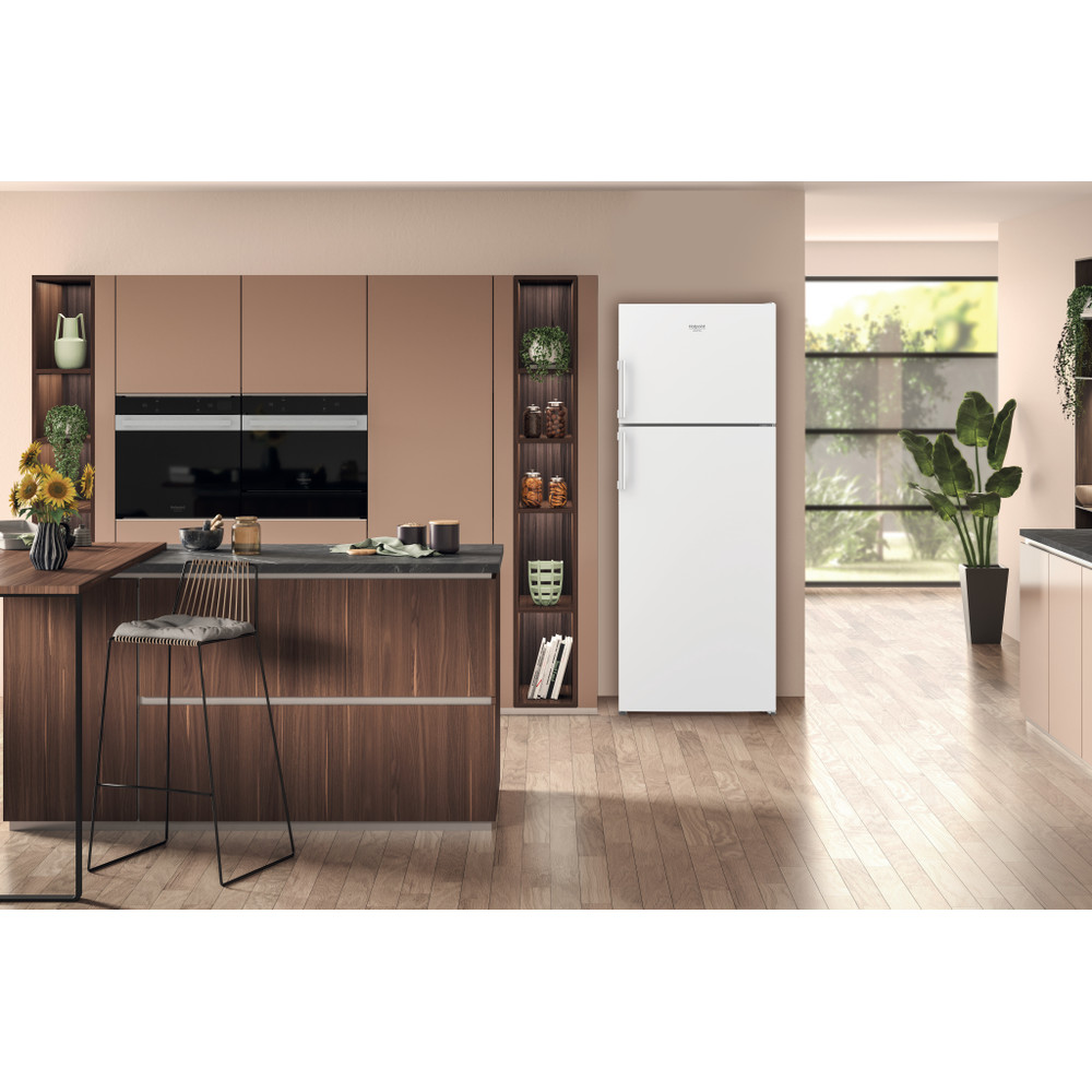Hotpoint_Ariston Combinados Livre Instalação HAT70I 932 W DC Branco 2 doors Lifestyle frontal