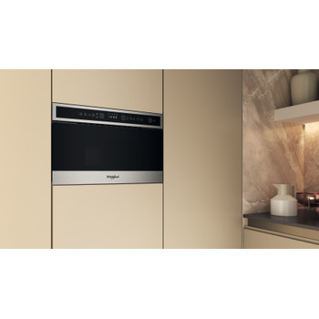 Whirlpool Micro-ondas Encastre WMN4I4BX Aço inoxidável Eletrónico 22 MO + Função Grill 750 Lifestyle perspective