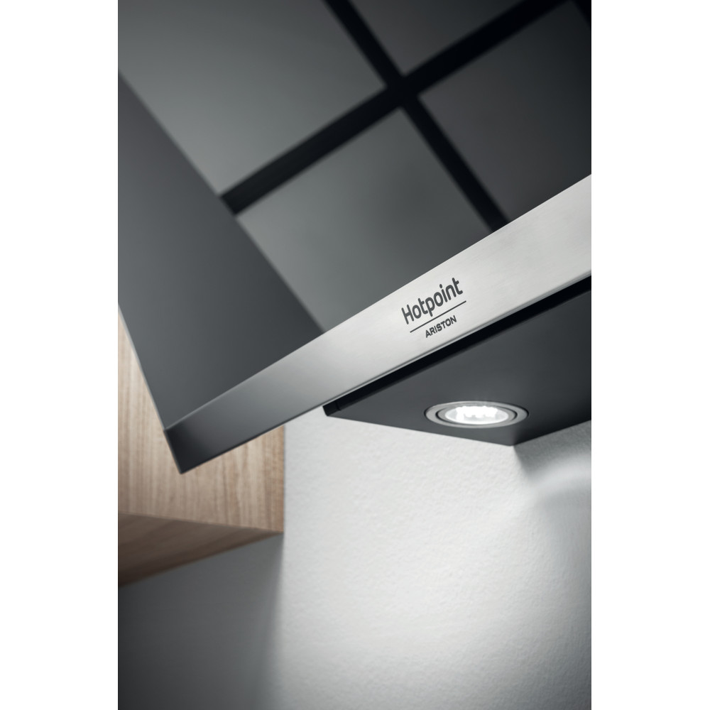 Hotpoint_Ariston Campana Incorporado HHVP 8.7F LT K Negro Wall-mounted Electrónico Lifestyle detail