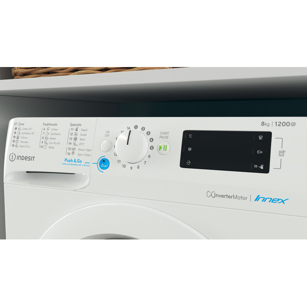 Indesit Perilica za rublje Samostojeći BWE 81284X W EE N Bijela Prednje punjenje C Lifestyle control panel