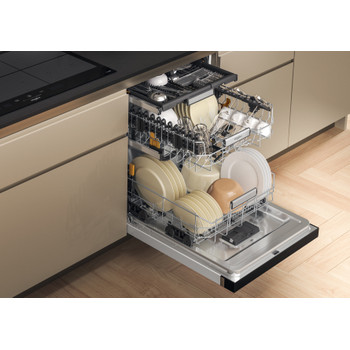 Whirlpool Oppvaskmaskin Frittstående W7U HS41 Under benk C Lifestyle perspective open