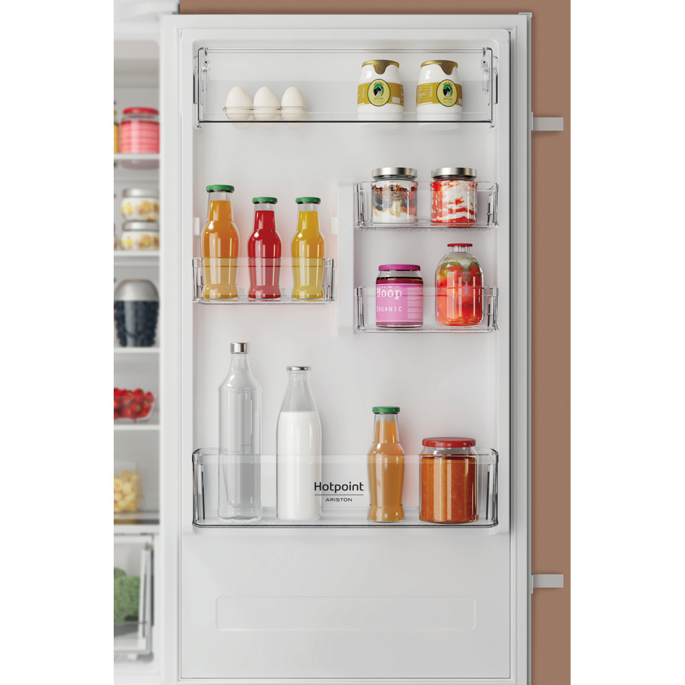 Hotpoint_Ariston Combiné Encastrable HAC18 T312 FR Blanc 2 portes Lifestyle detail