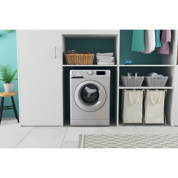 Indesit Стиральная машина Отдельно стоящий OMTWE 71252 S EU Серебристый Front loader A+++ Lifestyle frontal
