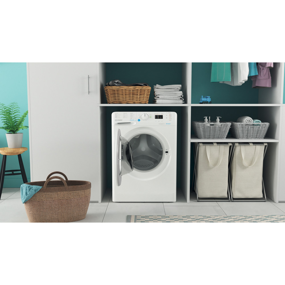 Indesit Mosógép Szabadonálló BWA 71283X W EE N Fehér Elöltöltős D Lifestyle frontal open