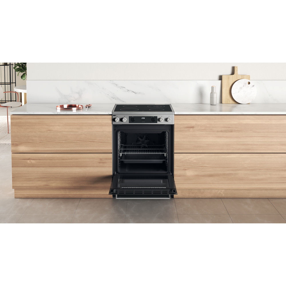 Whirlpool Fornuis WS68V8CCXT Inox Elektrisch Lifestyle detail