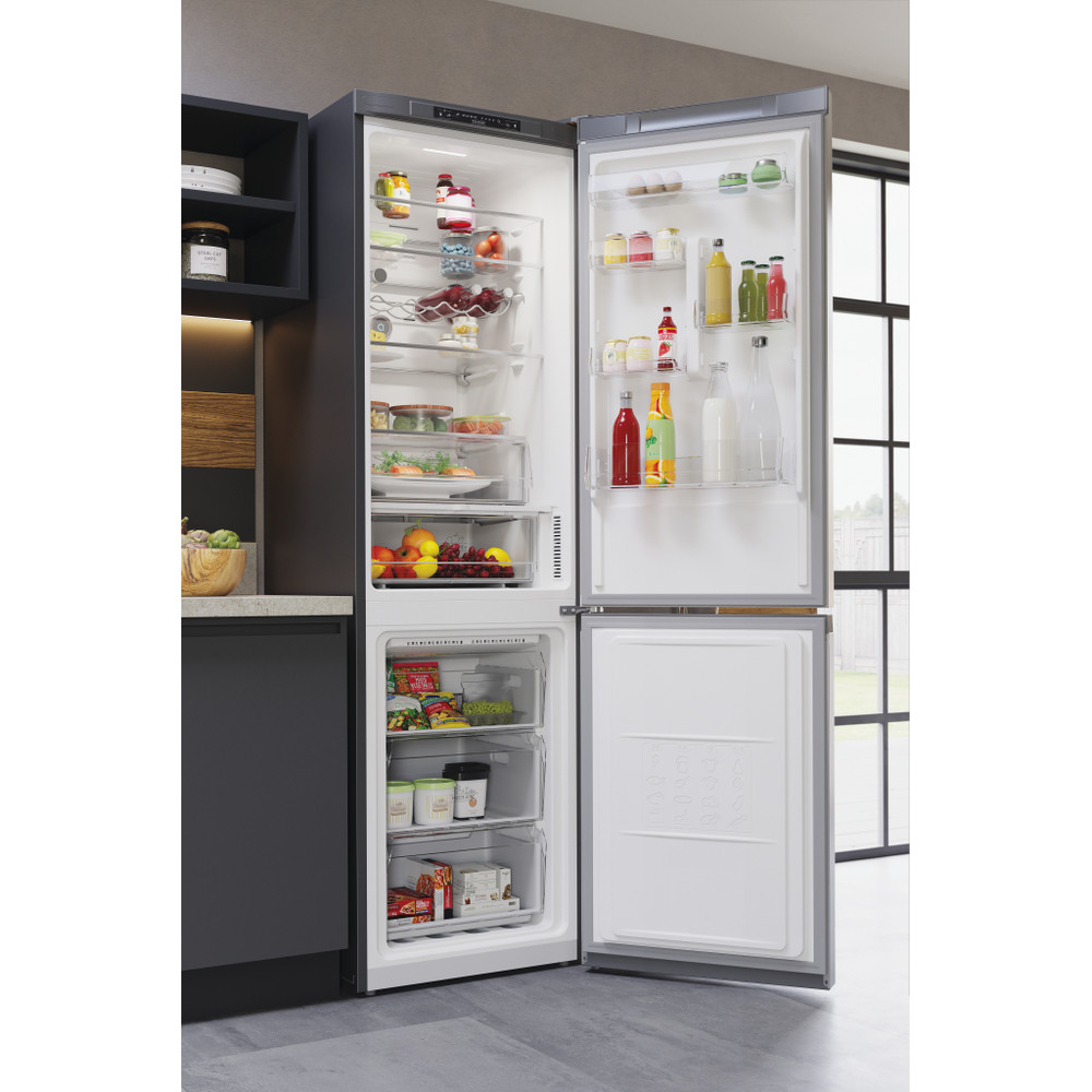 Hotpoint_Ariston Chłodziarka/zamrażarka Wolnostojący HAFC9 TA33SX O3 Saturn Steel Dwudrzwiow(y)a Lifestyle perspective open