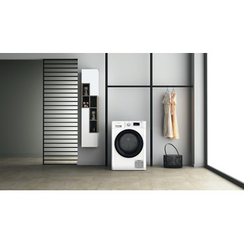 Whirlpool Szárító FFT M11 8X3BY EE Fehér Lifestyle frontal