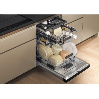 Whirlpool Lave-vaisselle Pose-libre W7U HS31 X Sous-plan D Lifestyle perspective open
