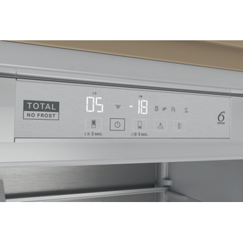 Whirlpool Racitor-congelator combinat Încorporabil WH SP70 T262 P White - ARC P1 2 doors Control panel
