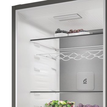 Whirlpool Combinado Livre Instalação WHK 22414 XBR8EA ARC 764 Manhattan Gray 2 doors Lifestyle perspective