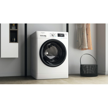 Whirlpool Maşină de spălat rufe Independent FFB 8258 BV EE Alb Încărcare frontală B Lifestyle perspective