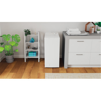 Indesit Lavadora Libre instalación BTW L60400 SP/N Blanco Carga superior C Lifestyle frontal