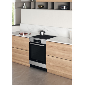 Whirlpool Cuisinière WS68IB8ACX/FR Inox Non Lifestyle perspective