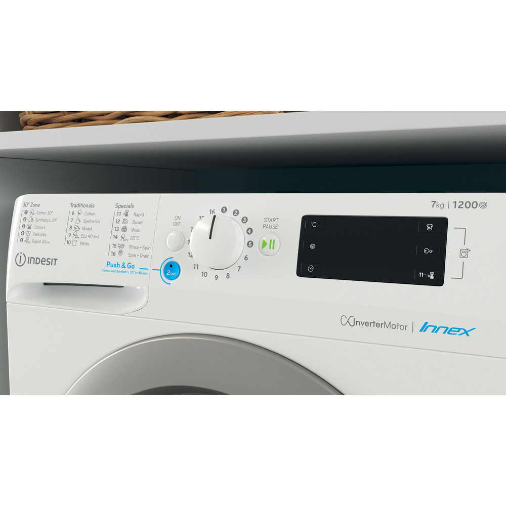 Indesit Perilica za rublje Samostojeći BWE 71283X WS EE N Bijela Prednje punjenje D Lifestyle control panel
