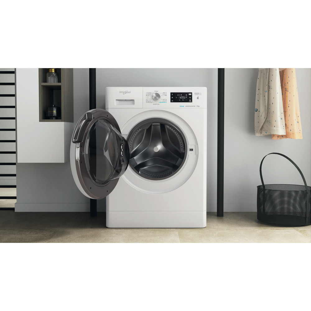 Whirlpool Práčka Voľne stojace FFB 8258 WV EE Biela Spredu plnená B Lifestyle frontal open