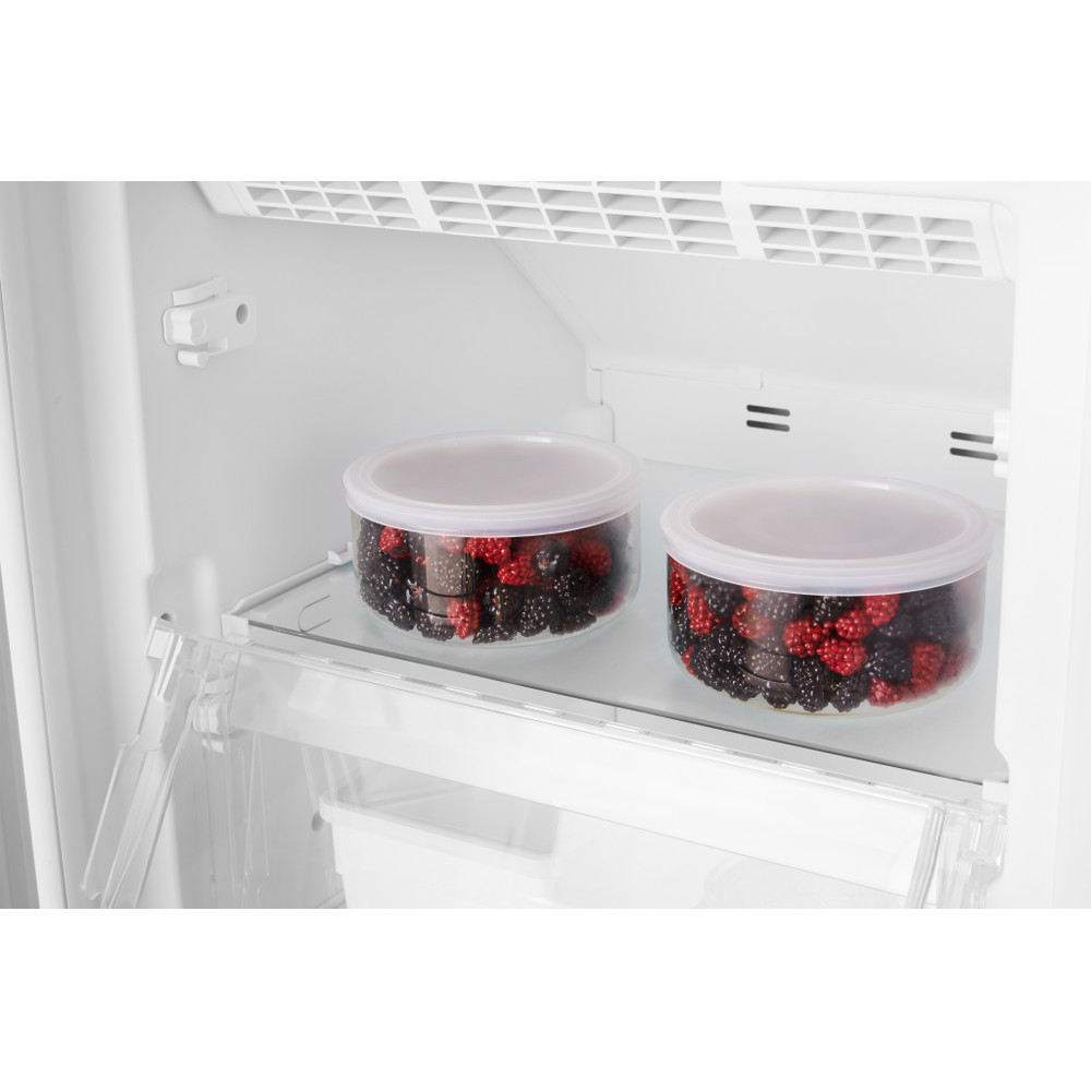 Bauknecht Surgelatore Apparecchio a posa libera GKN ELITE 2 Global white Lifestyle detail