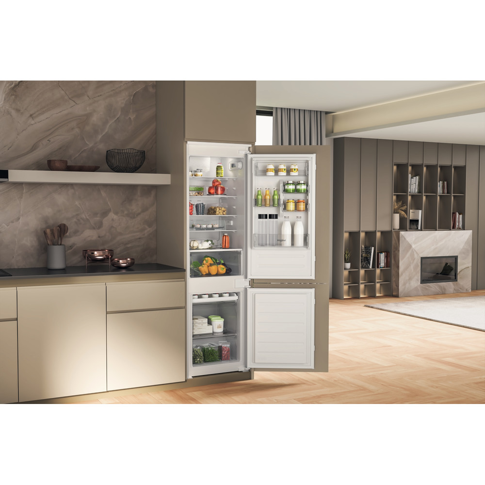Whirlpool Hűtő/fagyasztó kombináció Beépíthető WHC18D011A2 Fehér 2 doors Lifestyle perspective open