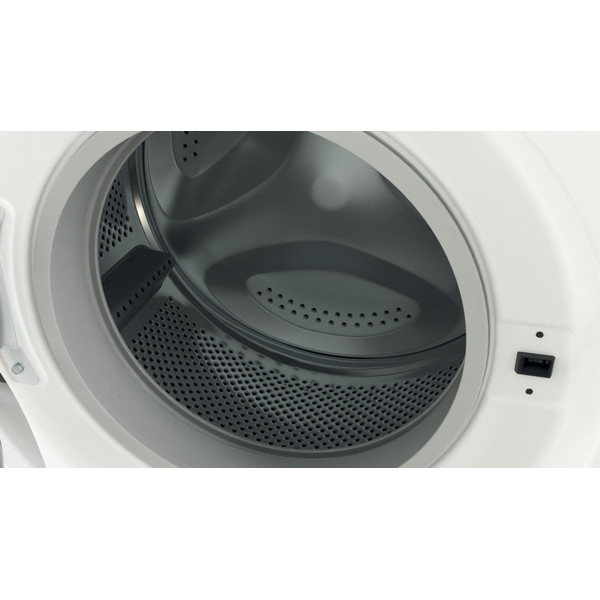 Indesit Perilica za rublje Samostojeći BWA 71252 W EE N Bijela Prednje punjenje E Drum