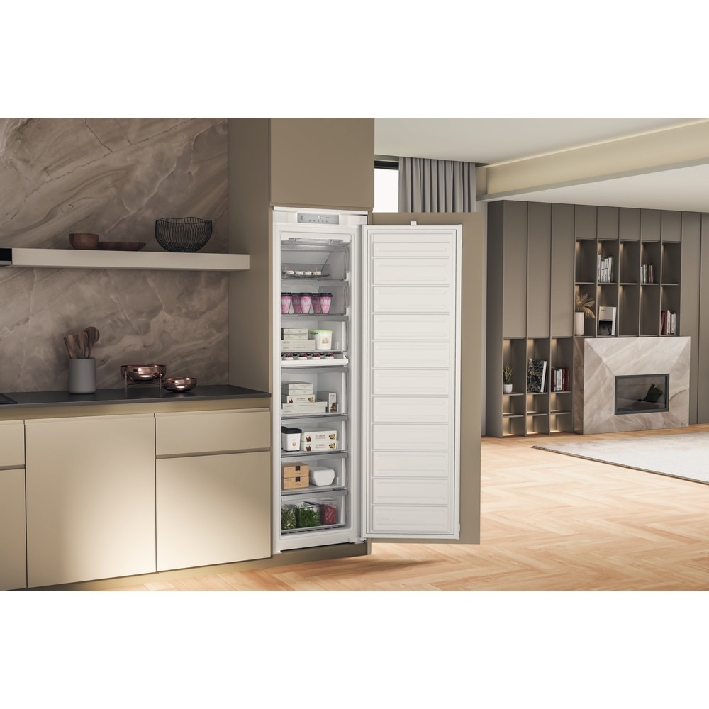Whirlpool Fagyasztó Beépíthető WHSD18F013C2 P Fehér Lifestyle perspective open